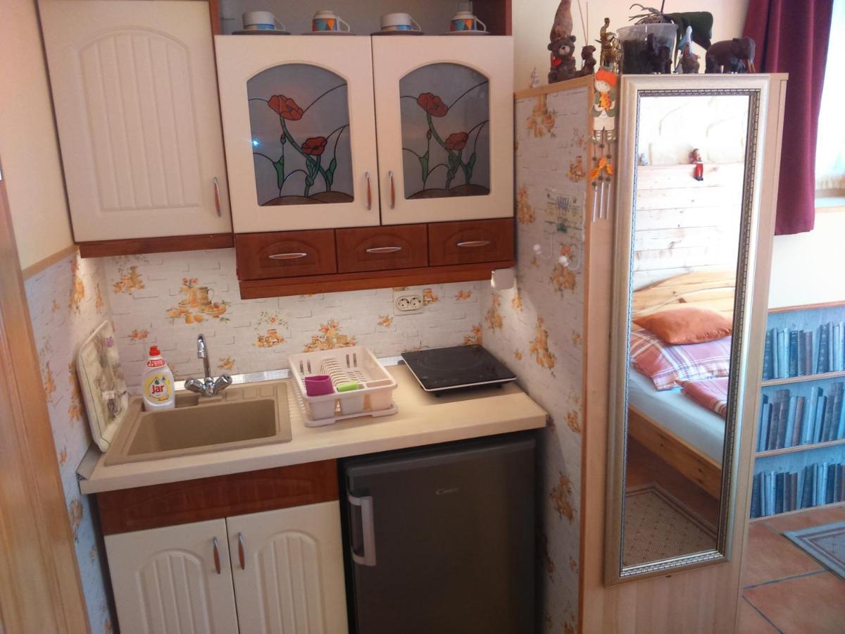 Virag Apartmanhaz Sopron Exterior photo